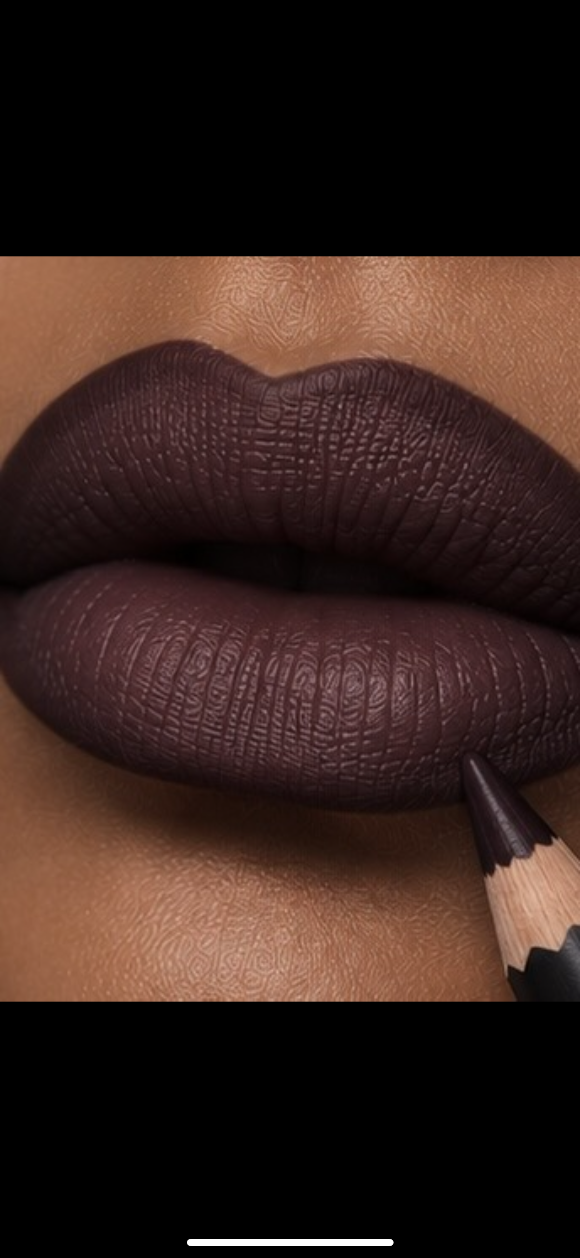 Midnight Seduction Lip Liner